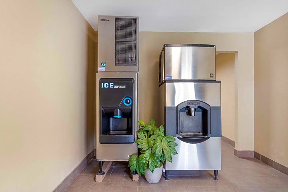 Best Western near Lackland AFB/SeaWorld