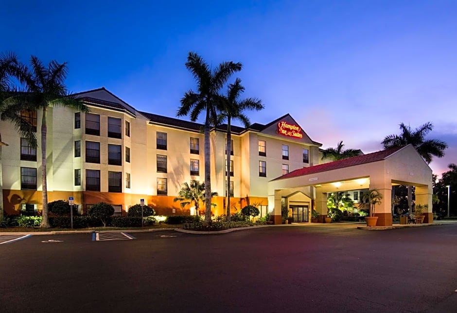 Hampton Inn By Hilton & Suites Fort Myers Beach/Sanibel Gateway