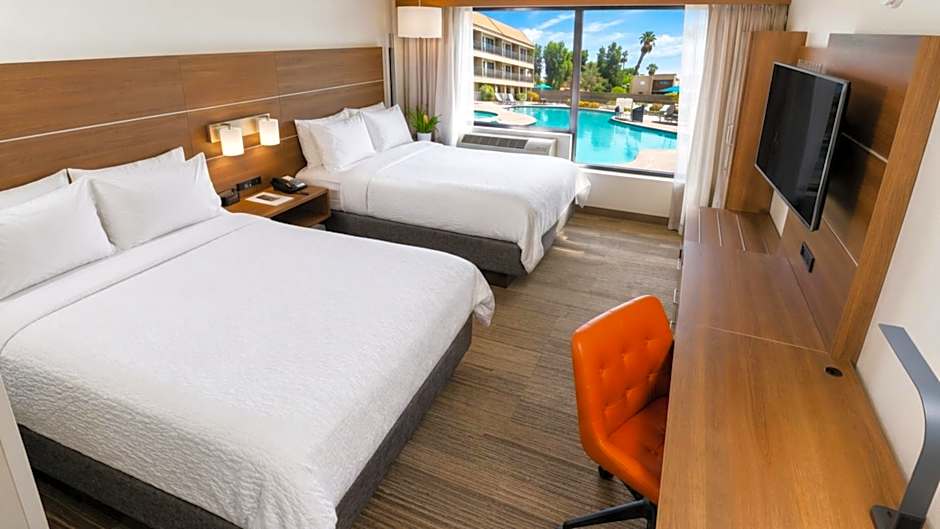 Holiday Inn Express Palm Desert By IHG