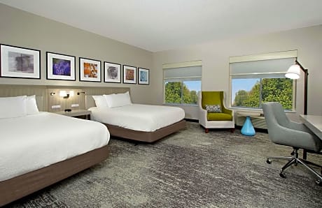 Queen Room with Two Queen Beds - Mobility and Hearing Access