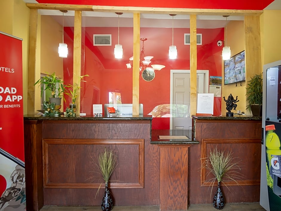 Photo 1 of 34 of OYO Hotel Miami OK I-44