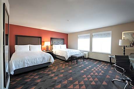 Standard Queen Room with Two Queen Beds