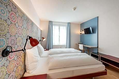 Bären Self Check-in Hotel