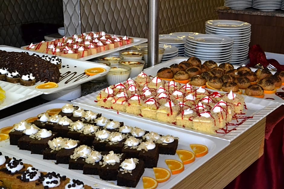 Lara Hadrianus Hotel