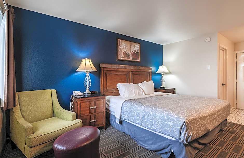 Aladdin Motor Inn