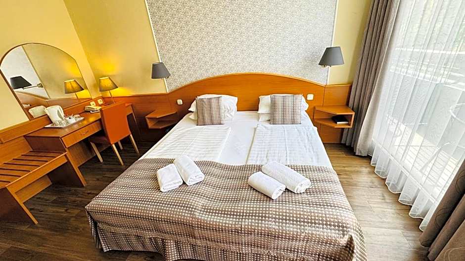 Hotel Orion Várkert