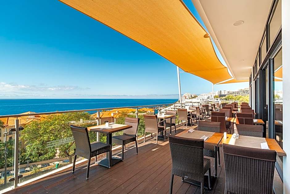 Muthu Raga Madeira Hotel