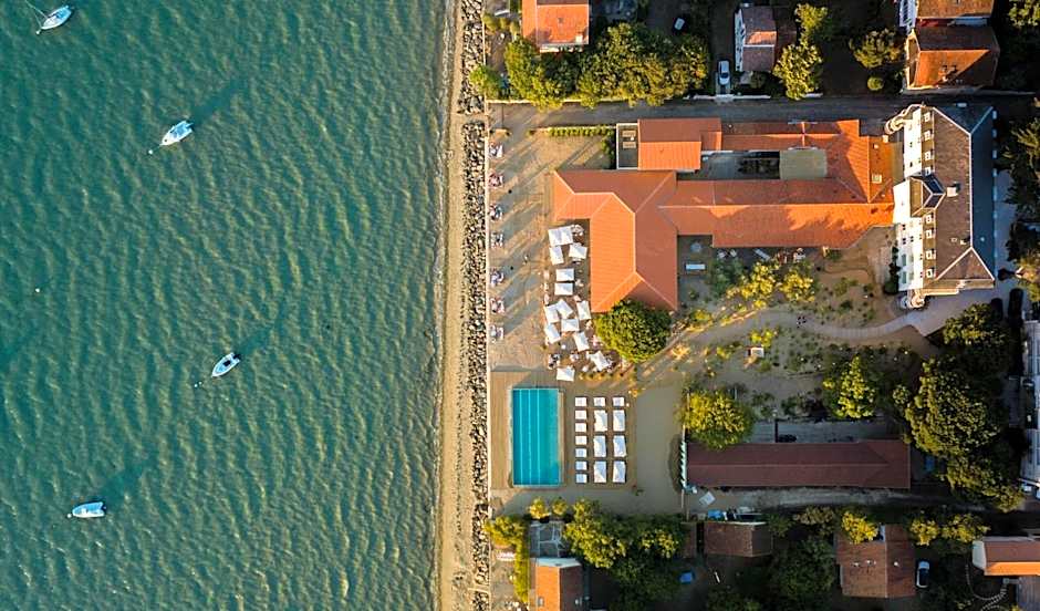 Hotel de la Plage - Reouverture apres renovations