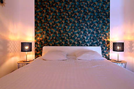 Double Room with Pool View