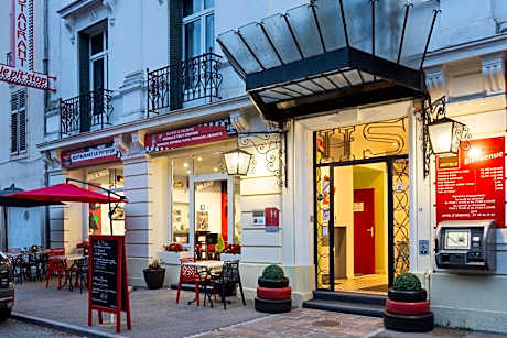 Enzo Hotels Contrexeville