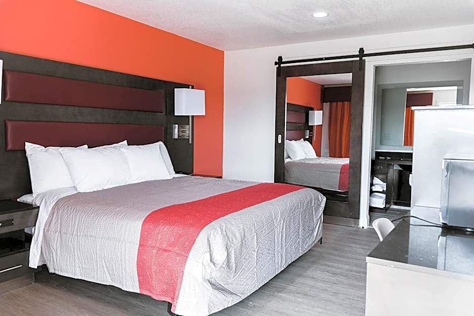 Motel 6 Bellville, OH - Mid-Ohio