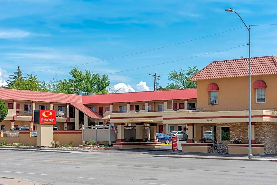 Econo Lodge Inn & Suites Durango