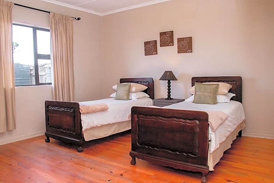 The Ranch House at African Safari Lodge