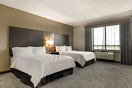 Deluxe Queen Suite - Disability Access/Non-Smoking