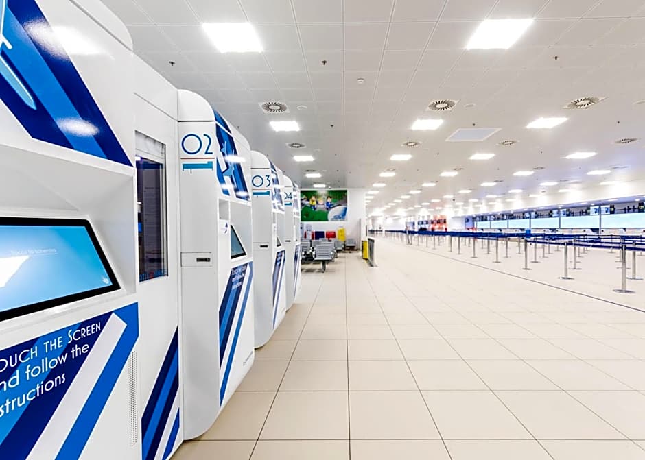 Resting Pods - ZzzleepandGo VCE Venice Airport