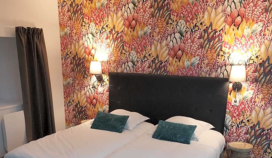 Logis Le Relais du Chapeau Rouge