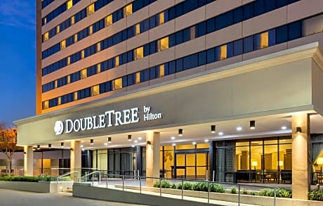 DoubleTree by Hilton Houston Medical Center Hotel & Suites