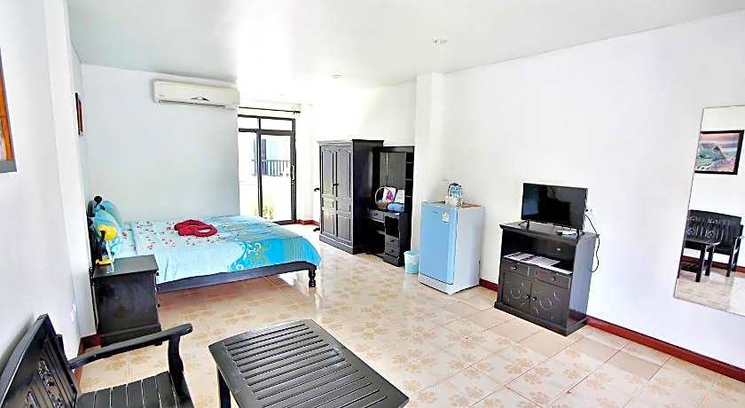 Lotus Friendly Hotel