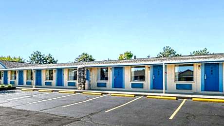 Hilliard Motor Lodge