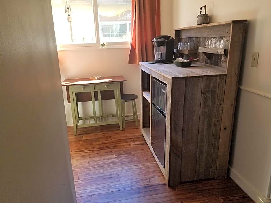 Mrs. Anderson's Lodging