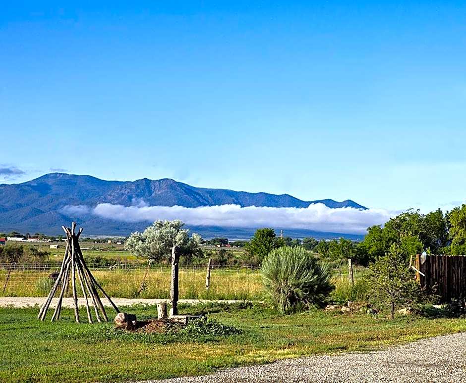 Casa Gallina - An Artisan Inn