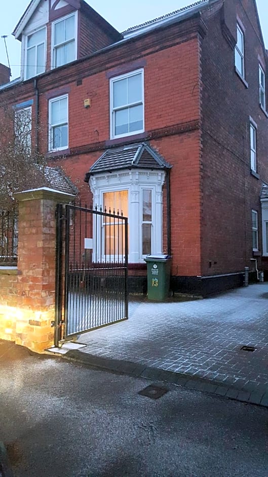 Haya Guest House – Oldbury