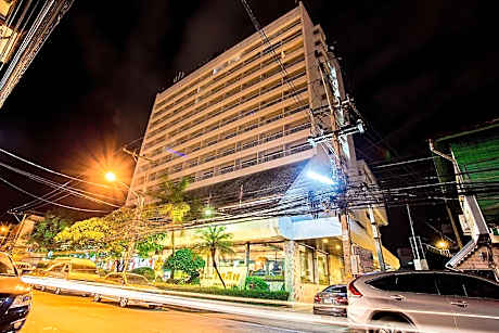 Pailyn Phitsanulok Hotel