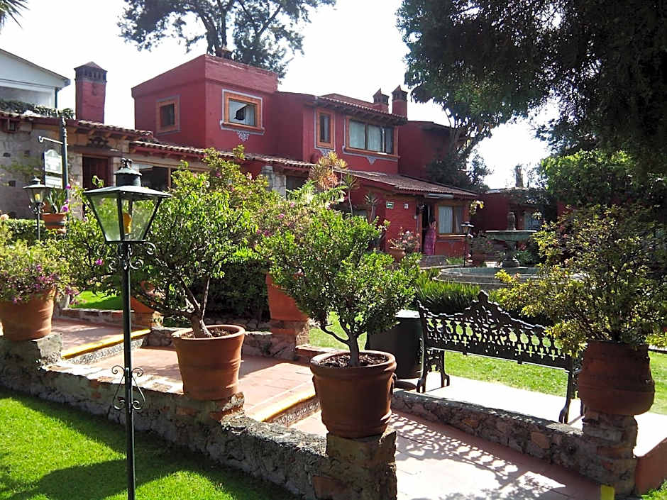 Villa San Jose Hotel & Suites