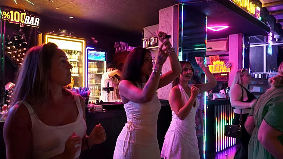 Cle Beach Boutique Hotel