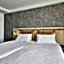 Ivy Hotel - Adults Only