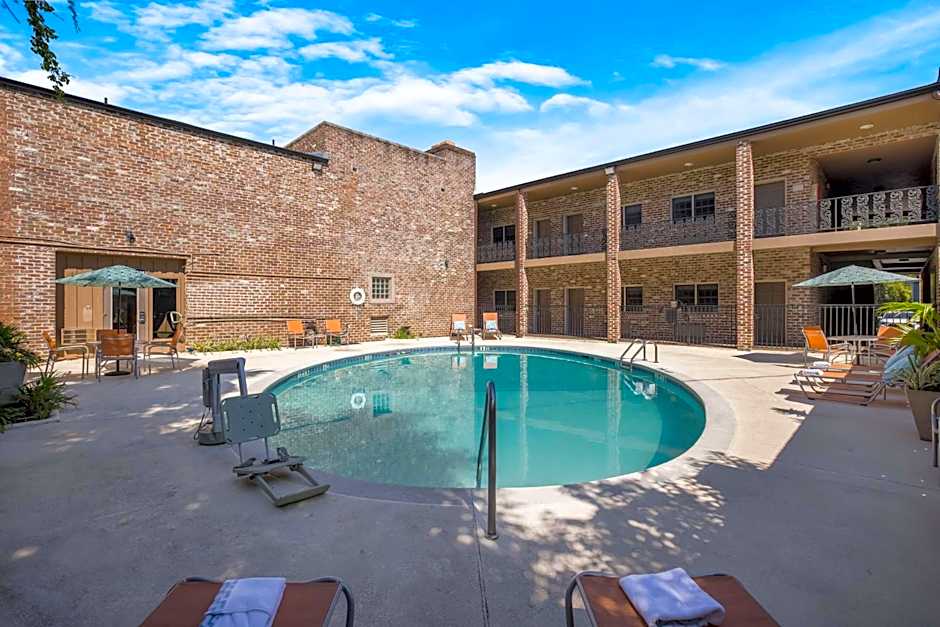 Best Western Sea Island Inn