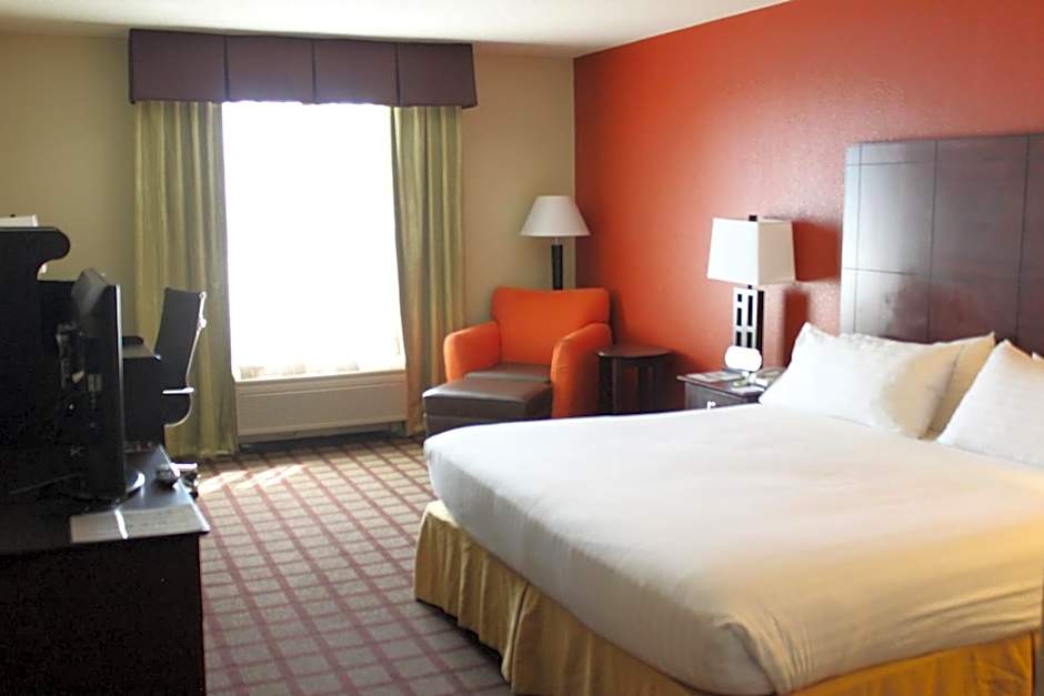 Holiday Inn Express Hotel & Suites Chicago-Algonquin By IHG