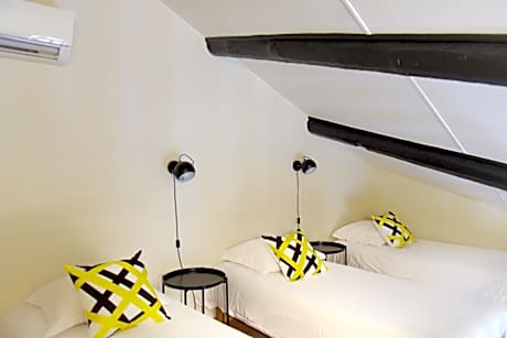 Family Mezzanine Room