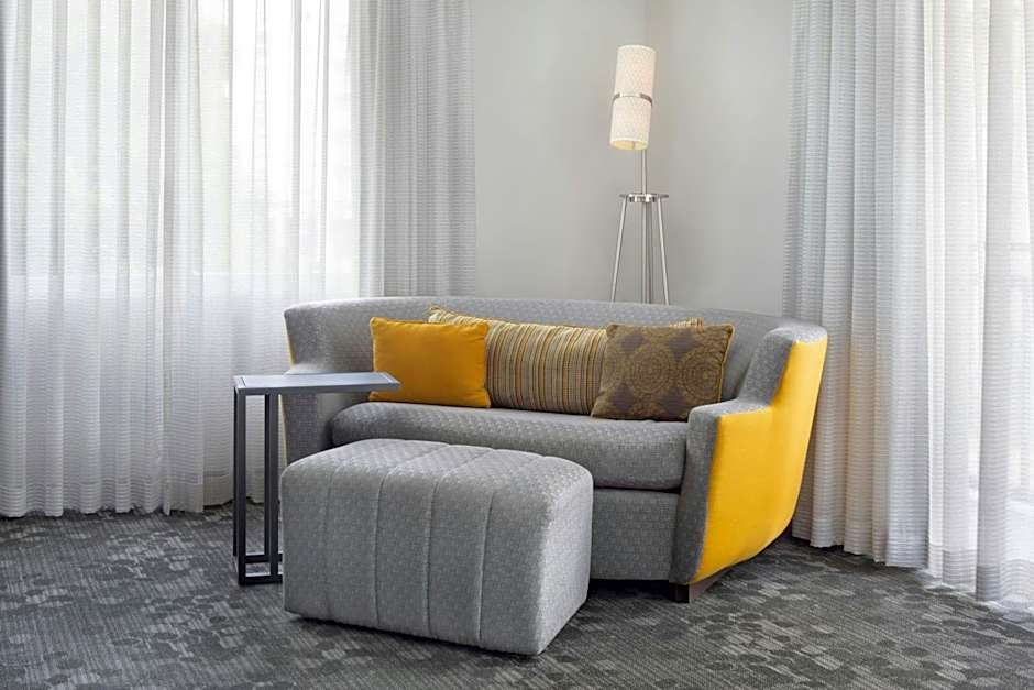 Courtyard by Marriott Miami Dadeland