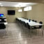 Super 8 by Wyndham Madison East