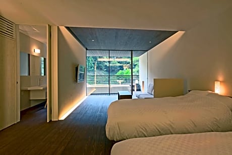 Luxury Twin Room with Open-Air Bath