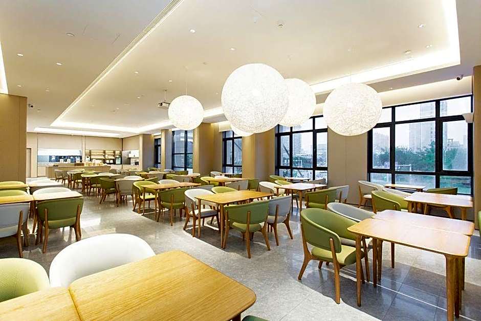 Ji Hotel Ningbo Yinzhou Wanda