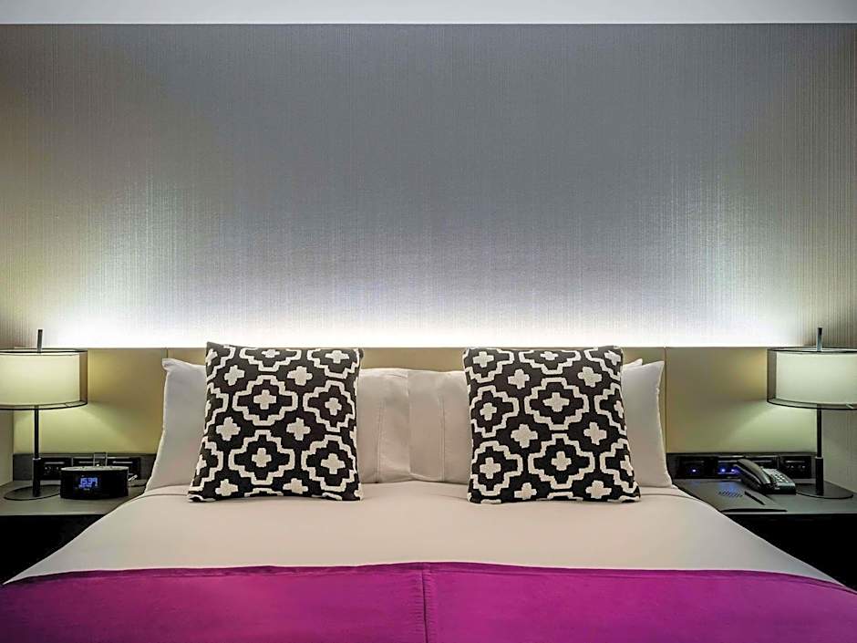 Pullman Melbourne City Centre