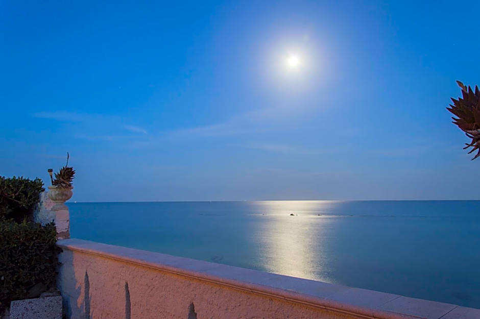 B&B La terrazza sul mare