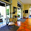Hotel Le Renoir