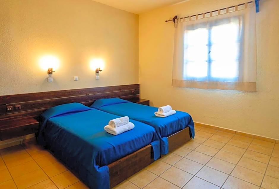 Mandilada Family Village - Seaview Villas