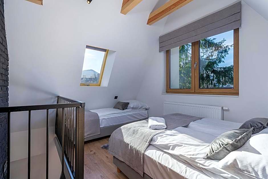 Villa 7 Apartments