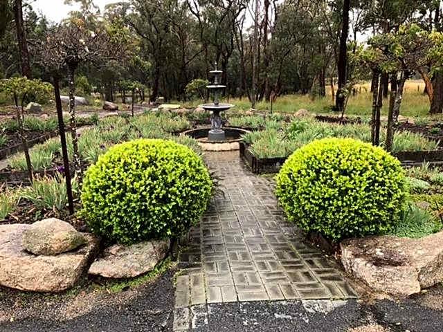 Girraween Country Inn