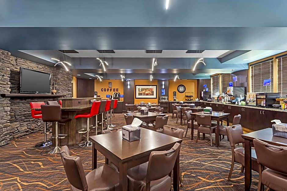 Best Western Bonnyville Inn & Suites
