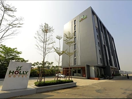 Holly Hotel