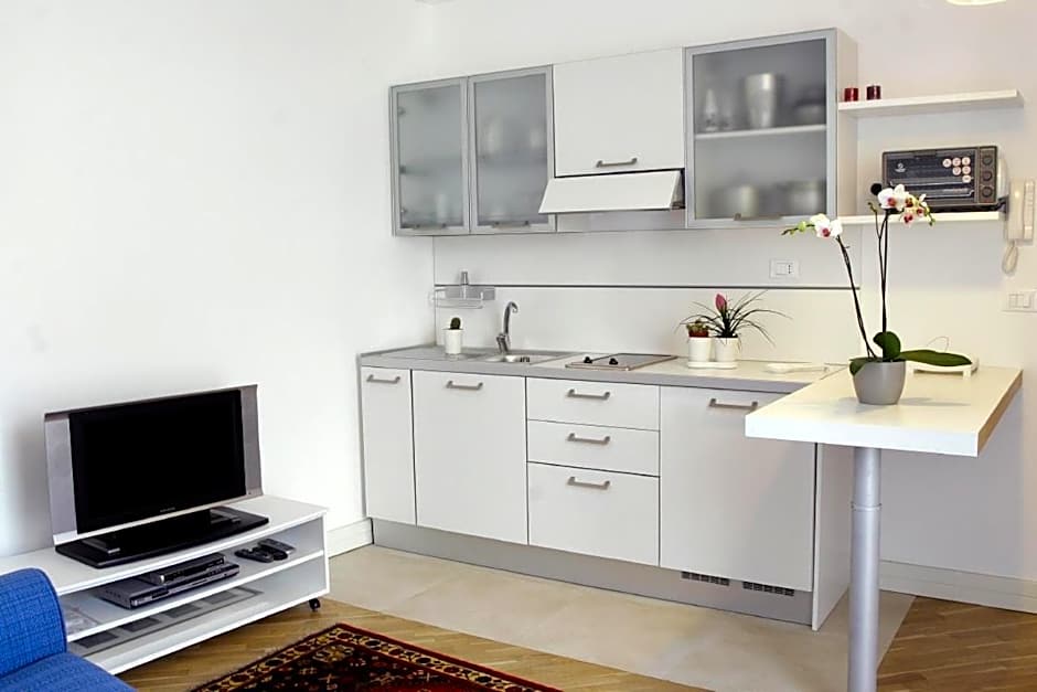 Ognina Residence