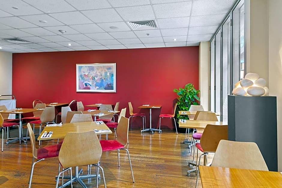 YEHS Hotel Melbourne CBD