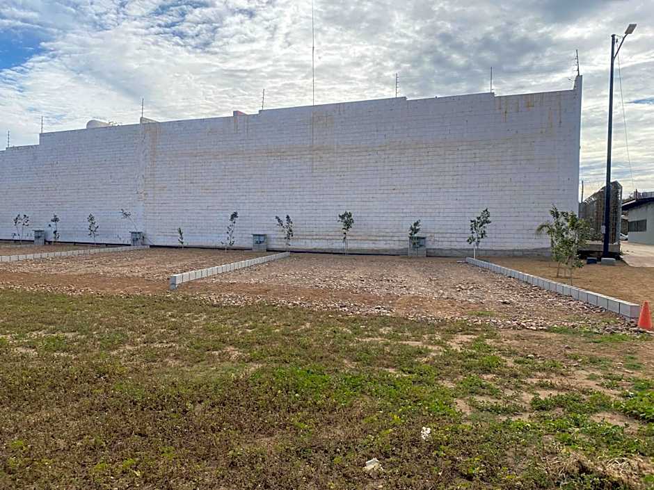 HOTEL & RV PARK ROSA EVELYN