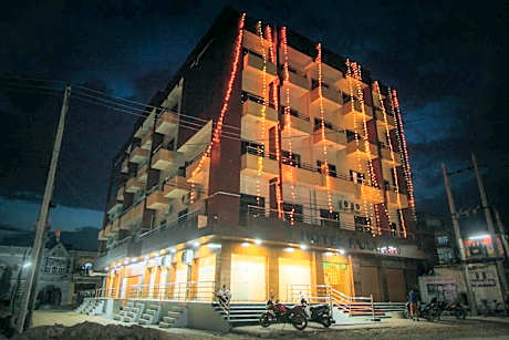 Hotel Prakash International