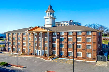 Sonesta Essential Hotels Overland Park